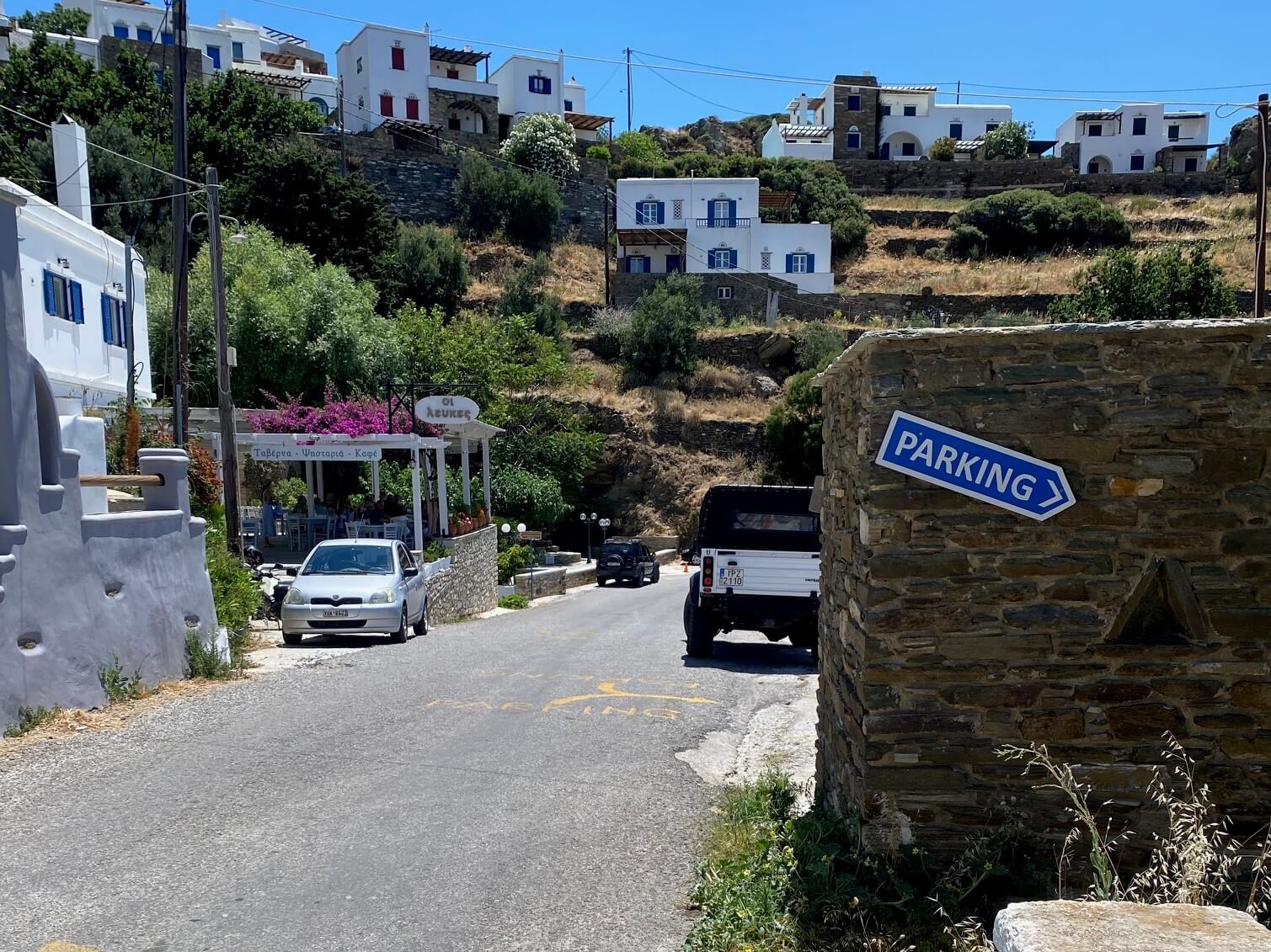 Hiring a Car in Greece: Valuable Tips for a Smooth Rental Experience
