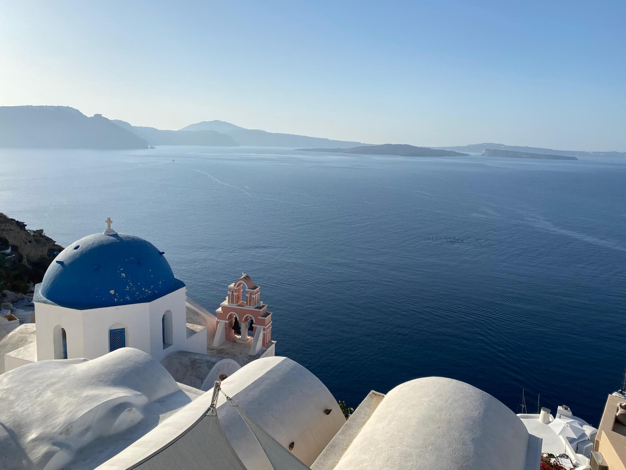 27 Best Things to Do in Oia, Santorini