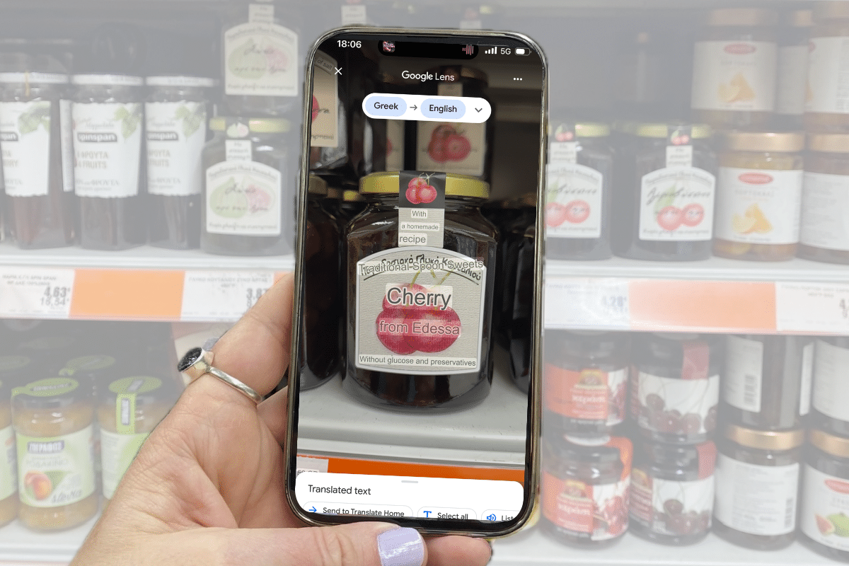 Google Lens translation of a jar of cherry spoon sweets from Edesa.